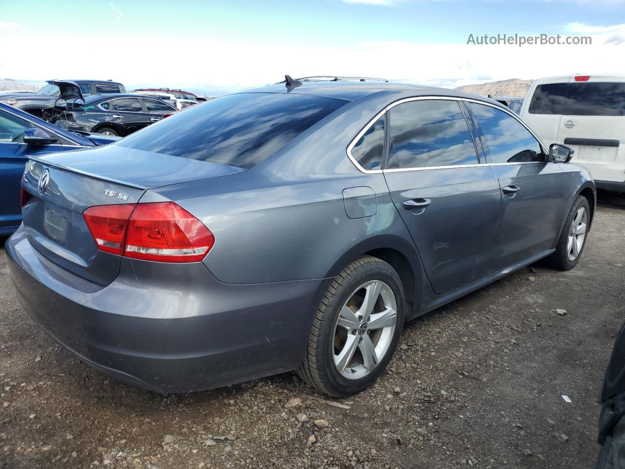 2014 Volkswagen Passat Se Gray vin: 1VWBT7A30EC108543