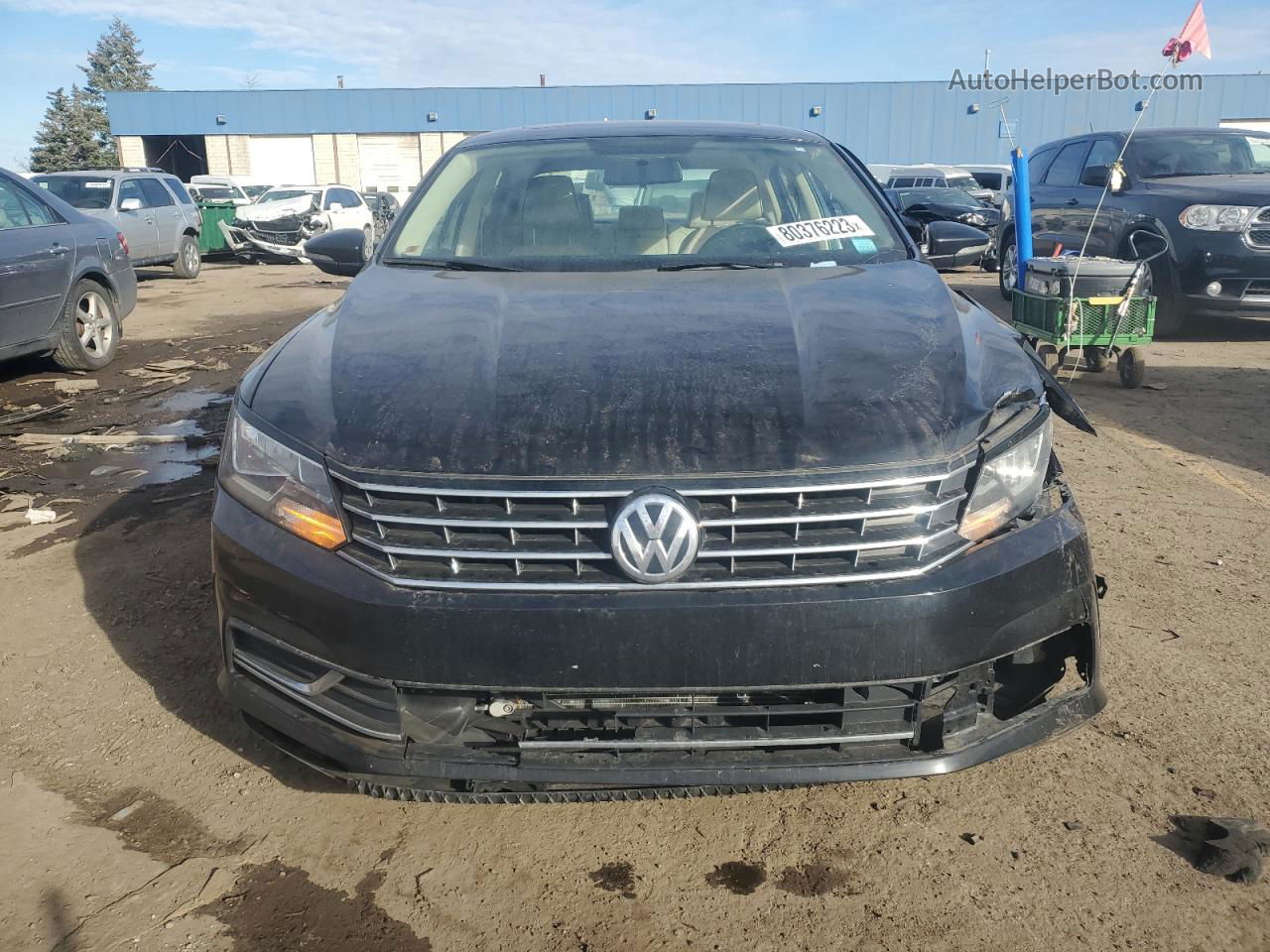 2017 Volkswagen Passat Se Черный vin: 1VWBT7A30HC047912