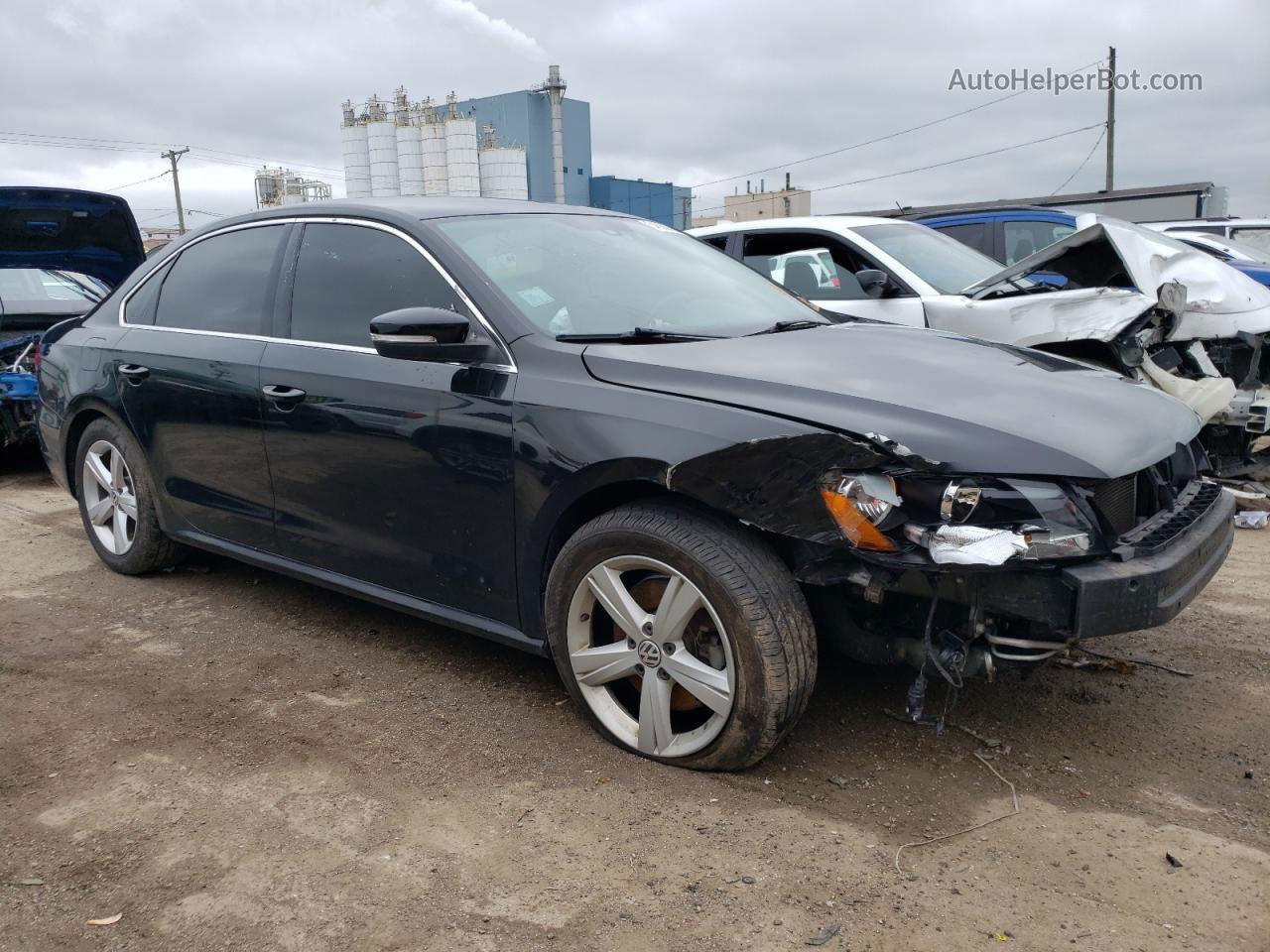 2014 Volkswagen Passat Se Black vin: 1VWBT7A31EC032640