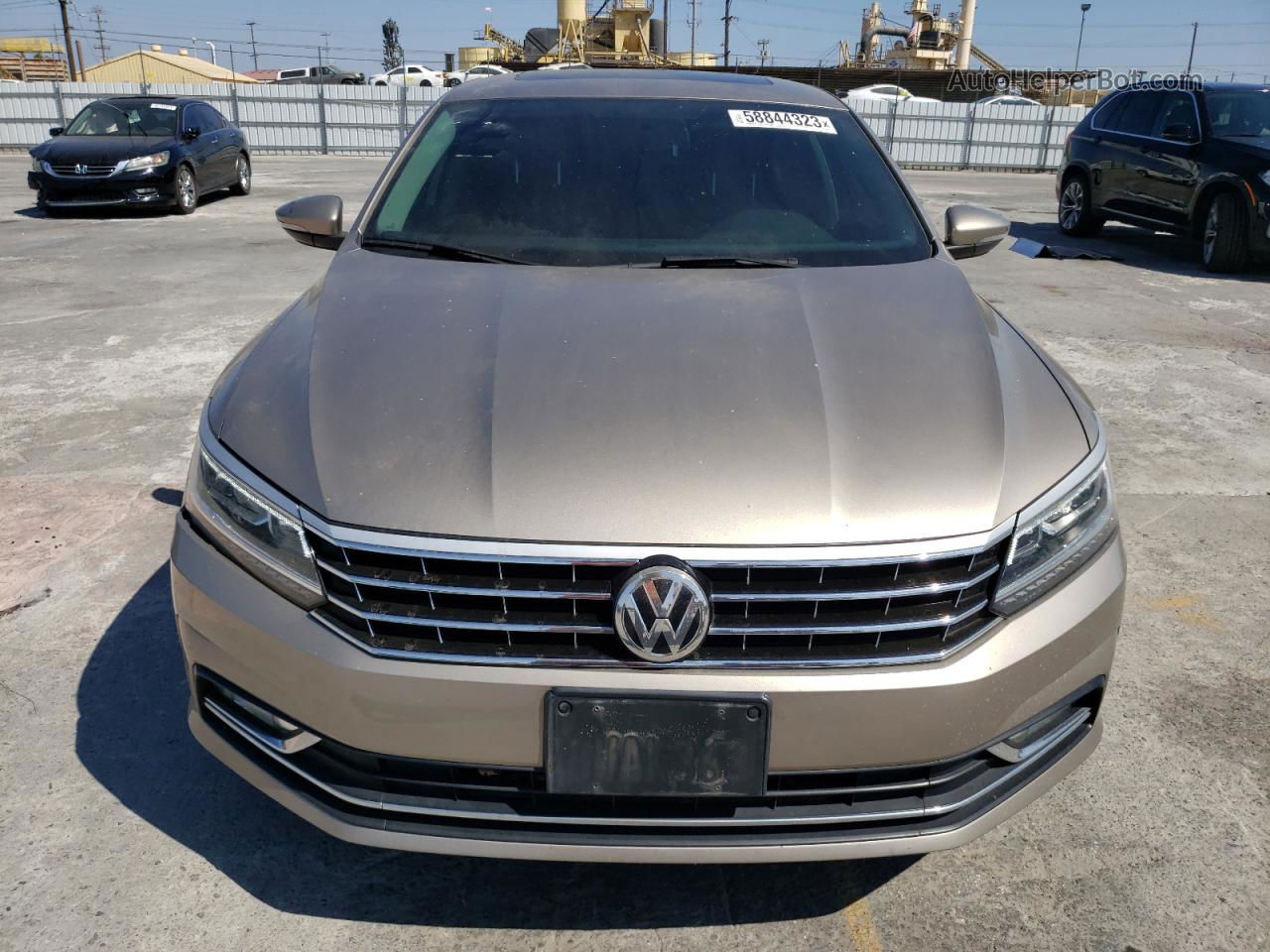 2016 Volkswagen Passat Se Золотой vin: 1VWBT7A31GC044421