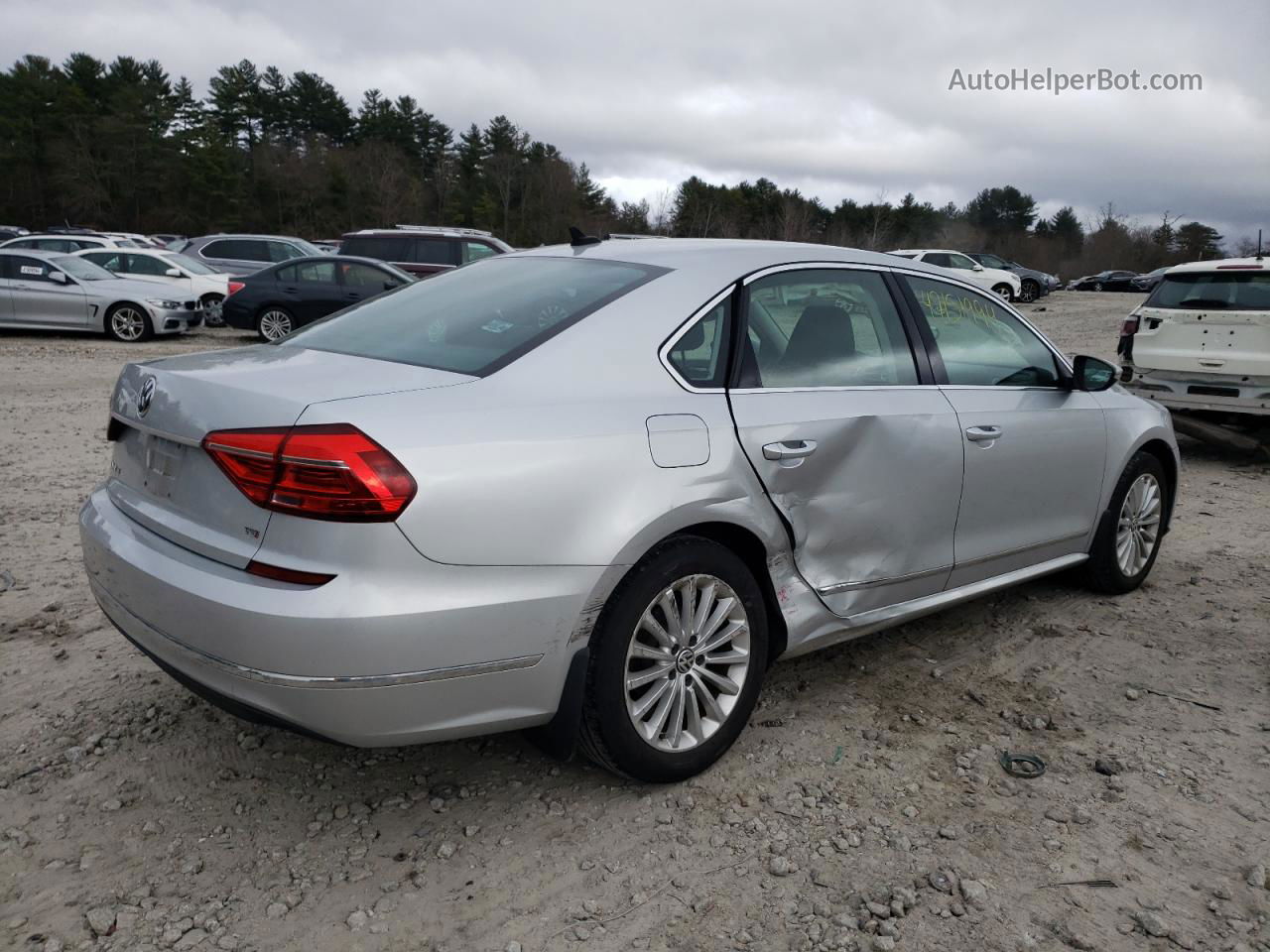 2016 Volkswagen Passat Se Серебряный vin: 1VWBT7A31GC050977