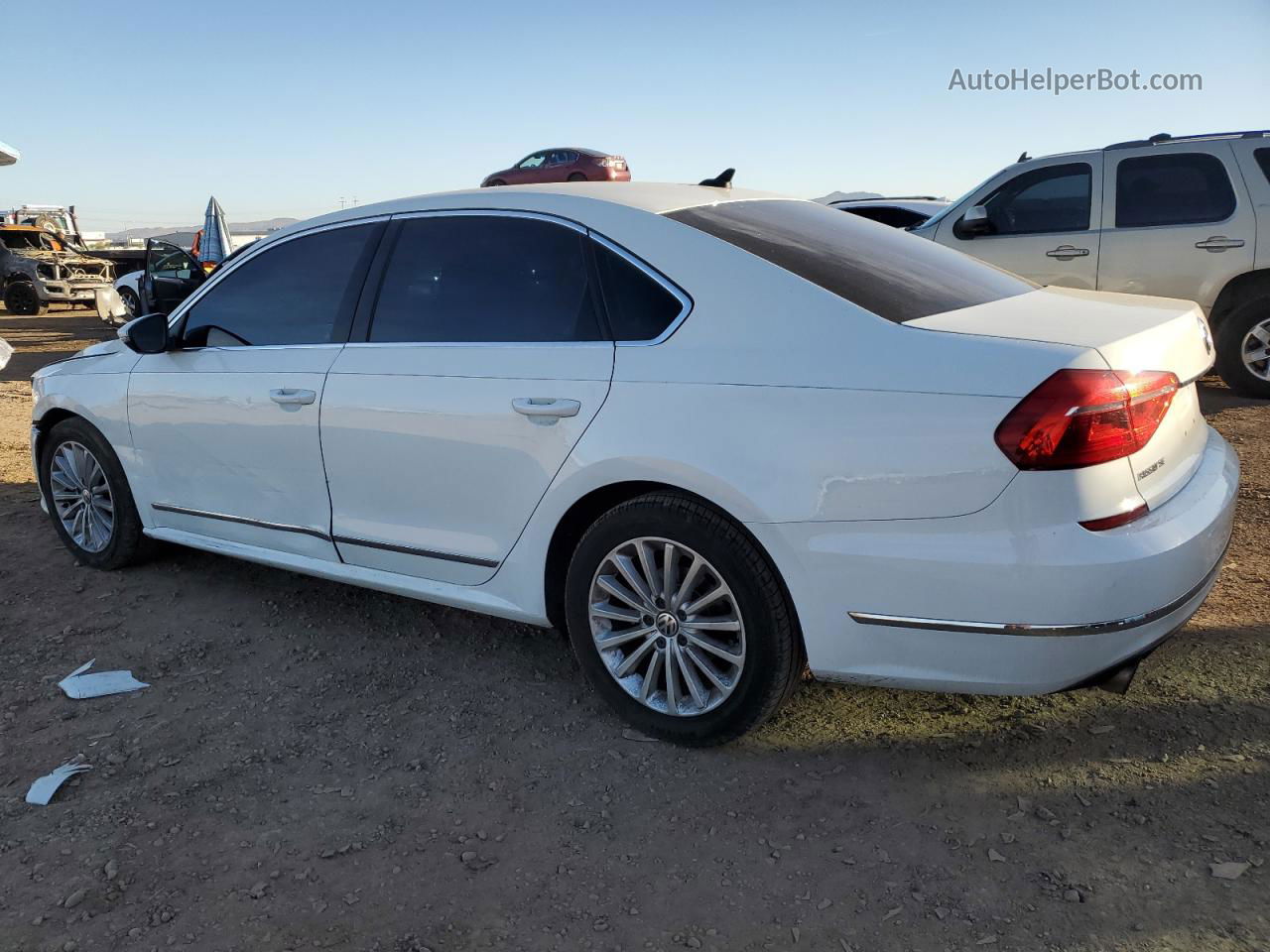 2016 Volkswagen Passat Se White vin: 1VWBT7A31GC066192