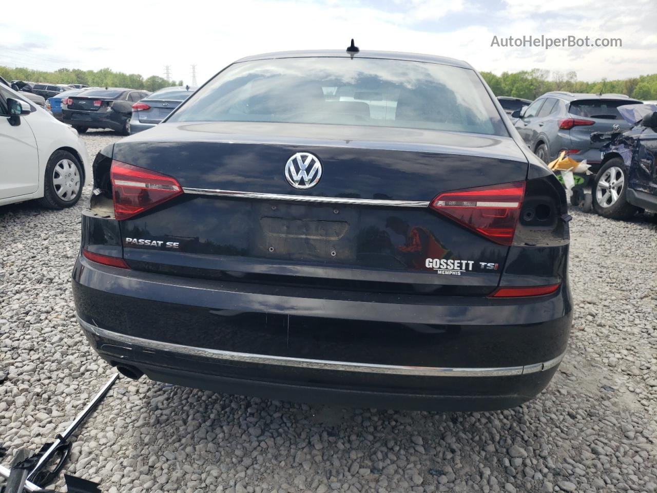 2017 Volkswagen Passat Se Черный vin: 1VWBT7A31HC031976