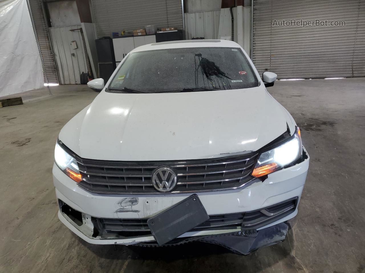 2017 Volkswagen Passat Se White vin: 1VWBT7A31HC066338