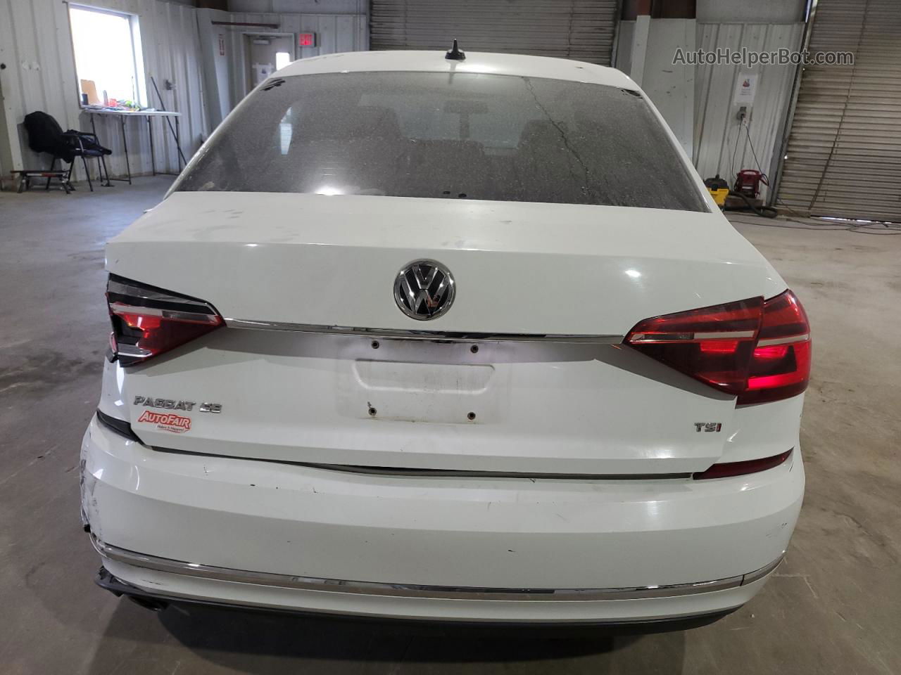 2017 Volkswagen Passat Se White vin: 1VWBT7A31HC066338