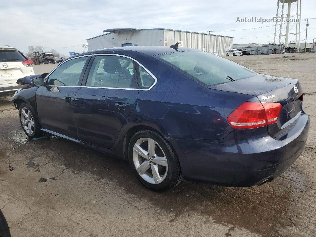 2015 Volkswagen Passat Se Blue vin: 1VWBT7A32FC033684