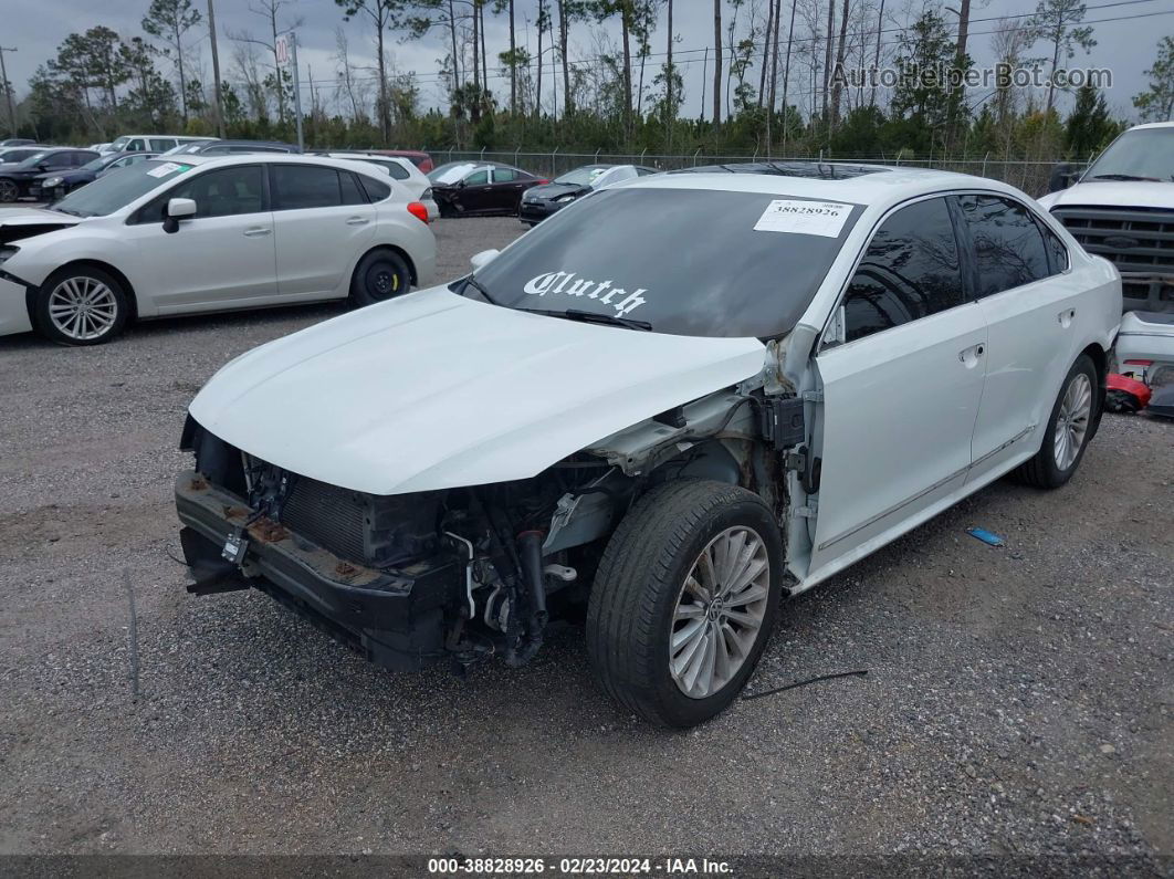 2016 Volkswagen Passat 1.8t Se White vin: 1VWBT7A32GC013632