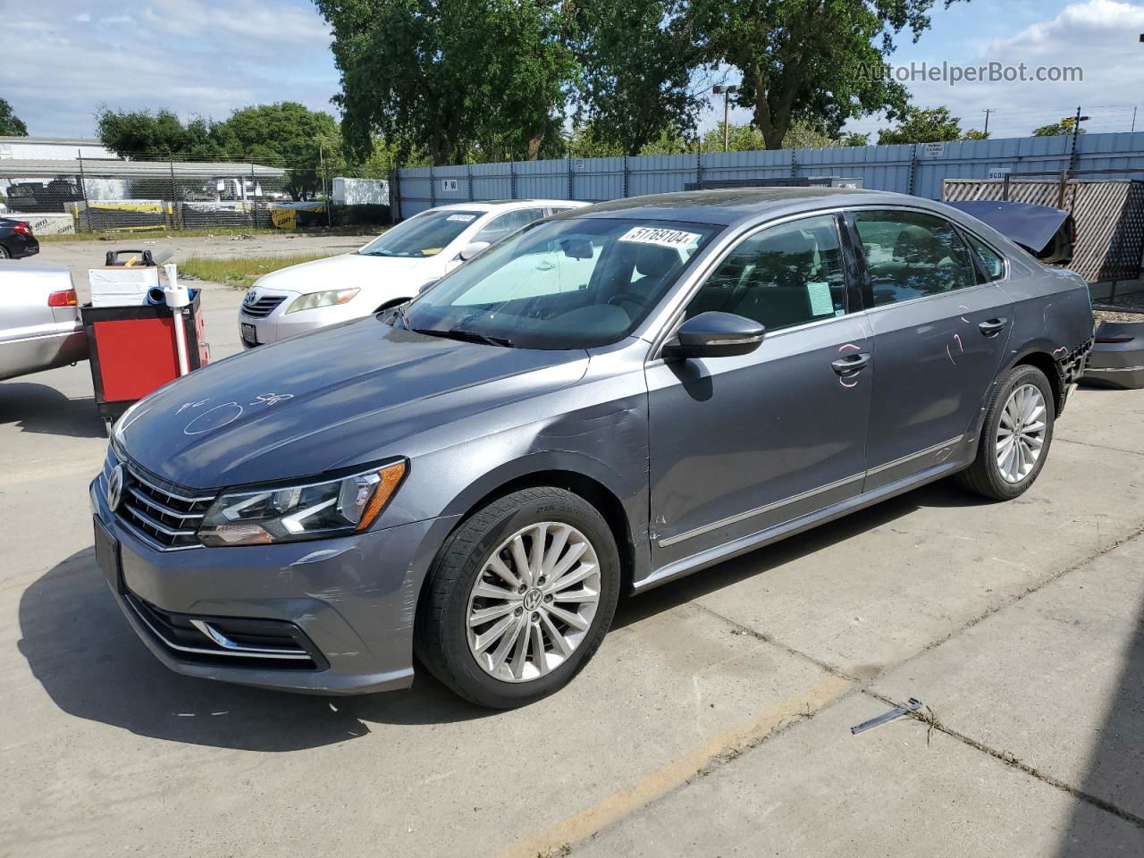 2017 Volkswagen Passat Se Gray vin: 1VWBT7A32HC001675