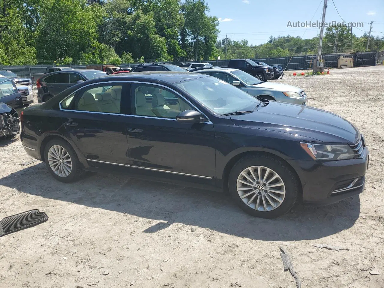 2017 Volkswagen Passat Se Black vin: 1VWBT7A32HC016936