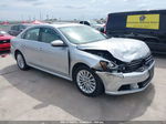 2017 Volkswagen Passat 1.8t Se Silver vin: 1VWBT7A32HC023501