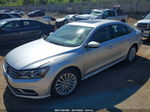 2017 Volkswagen Passat 1.8t Se Серебряный vin: 1VWBT7A32HC025362