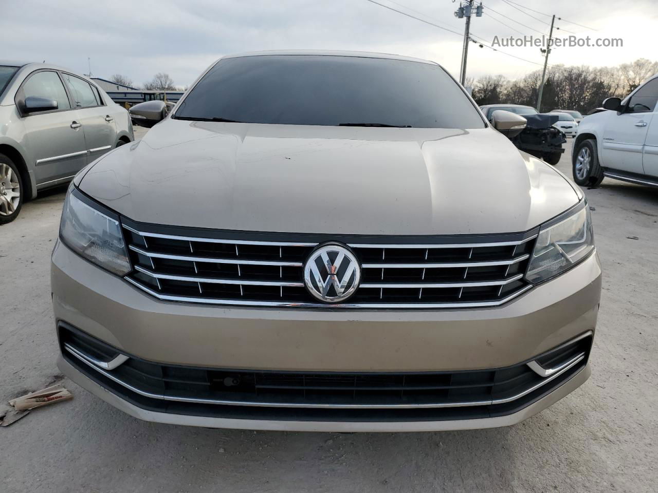 2016 Volkswagen Passat Se Tan vin: 1VWBT7A33GC018029