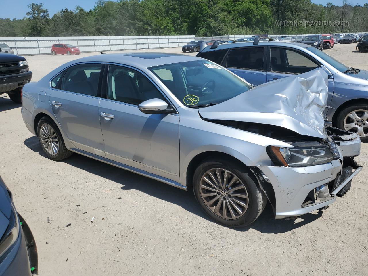 2017 Volkswagen Passat Se Серебряный vin: 1VWBT7A33HC026486