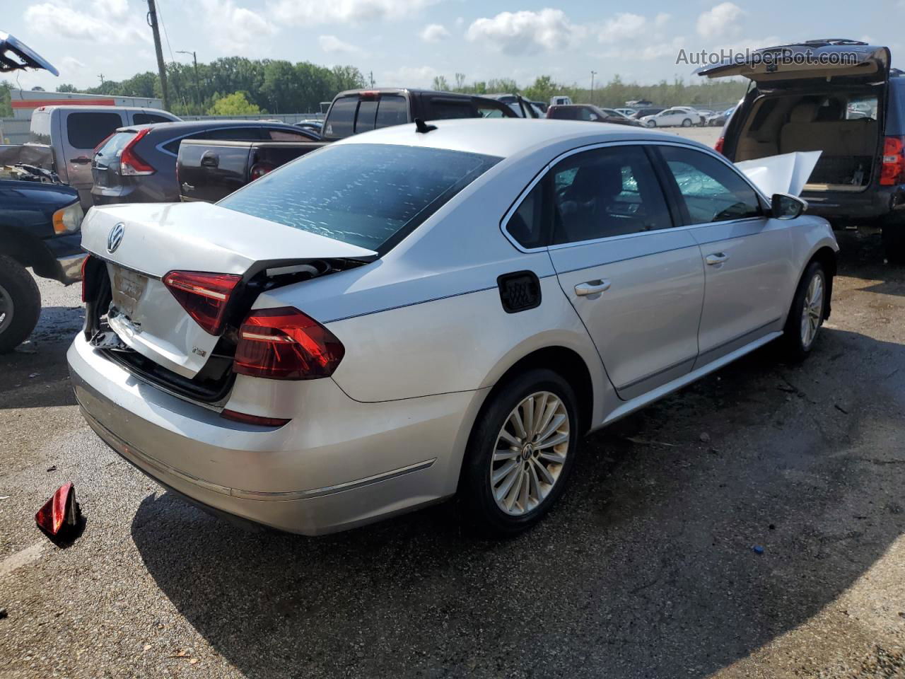 2017 Volkswagen Passat Se Silver vin: 1VWBT7A33HC032627