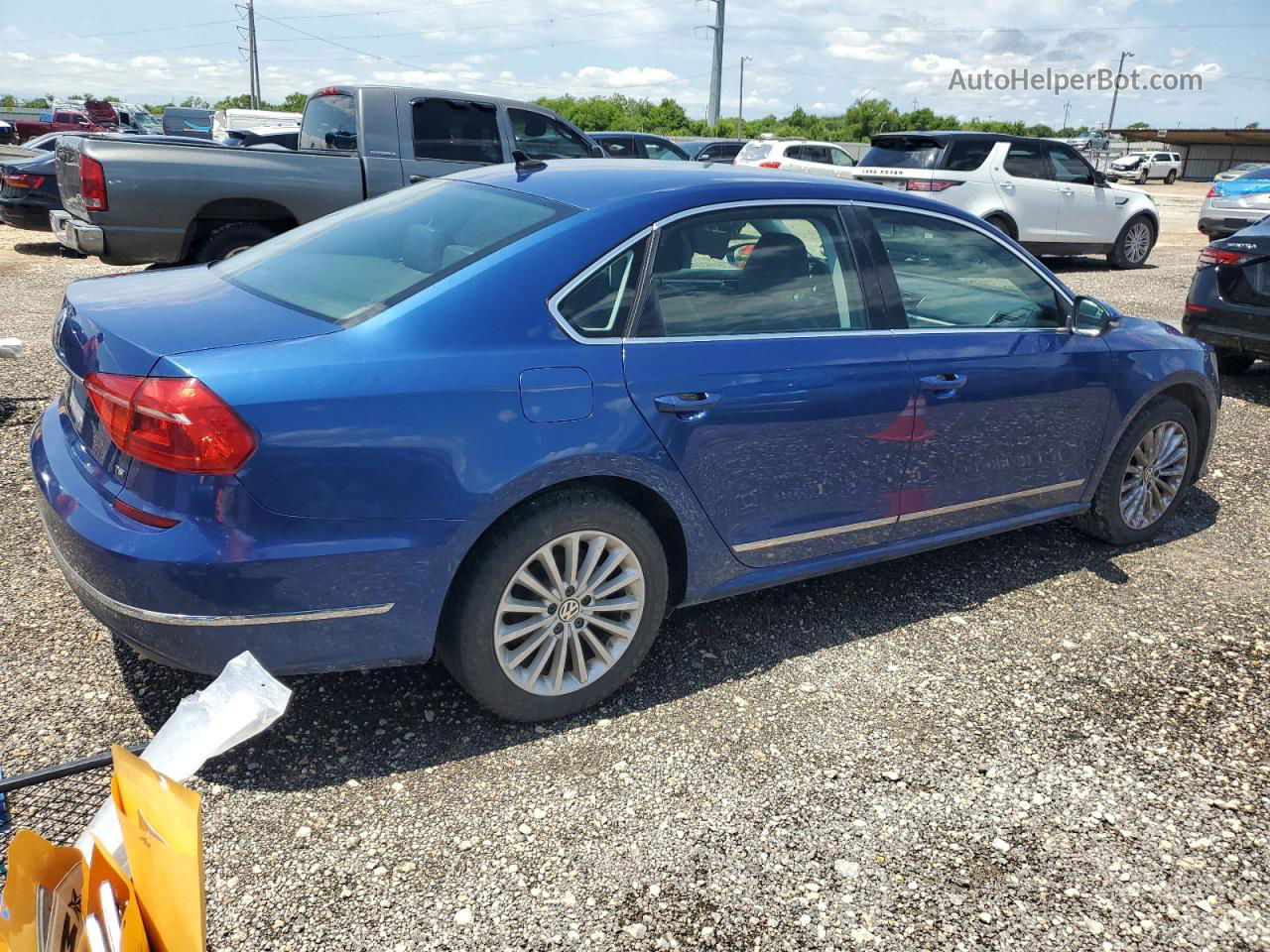 2016 Volkswagen Passat Se Blue vin: 1VWBT7A34GC009582