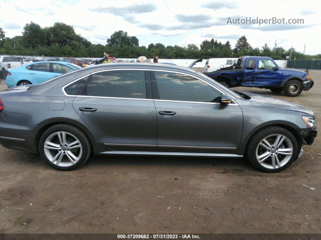 2017 Volkswagen Passat 1.8t Se Серый vin: 1VWBT7A34HC037223