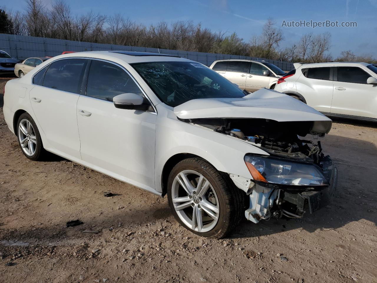 2014 Volkswagen Passat Se White vin: 1VWBT7A35EC068430