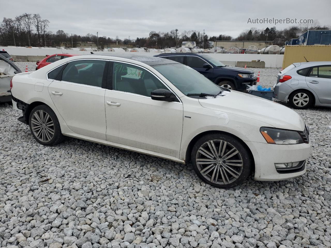 2014 Volkswagen Passat Se White vin: 1VWBT7A35EC108232