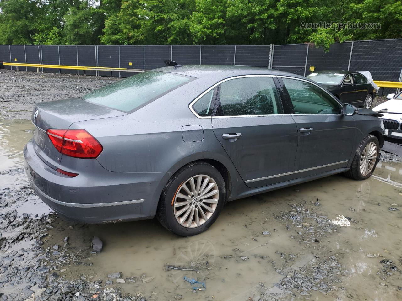 2016 Volkswagen Passat Se Gray vin: 1VWBT7A35GC048603