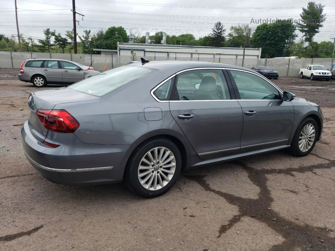 2017 Volkswagen Passat Se Gray vin: 1VWBT7A35HC021421