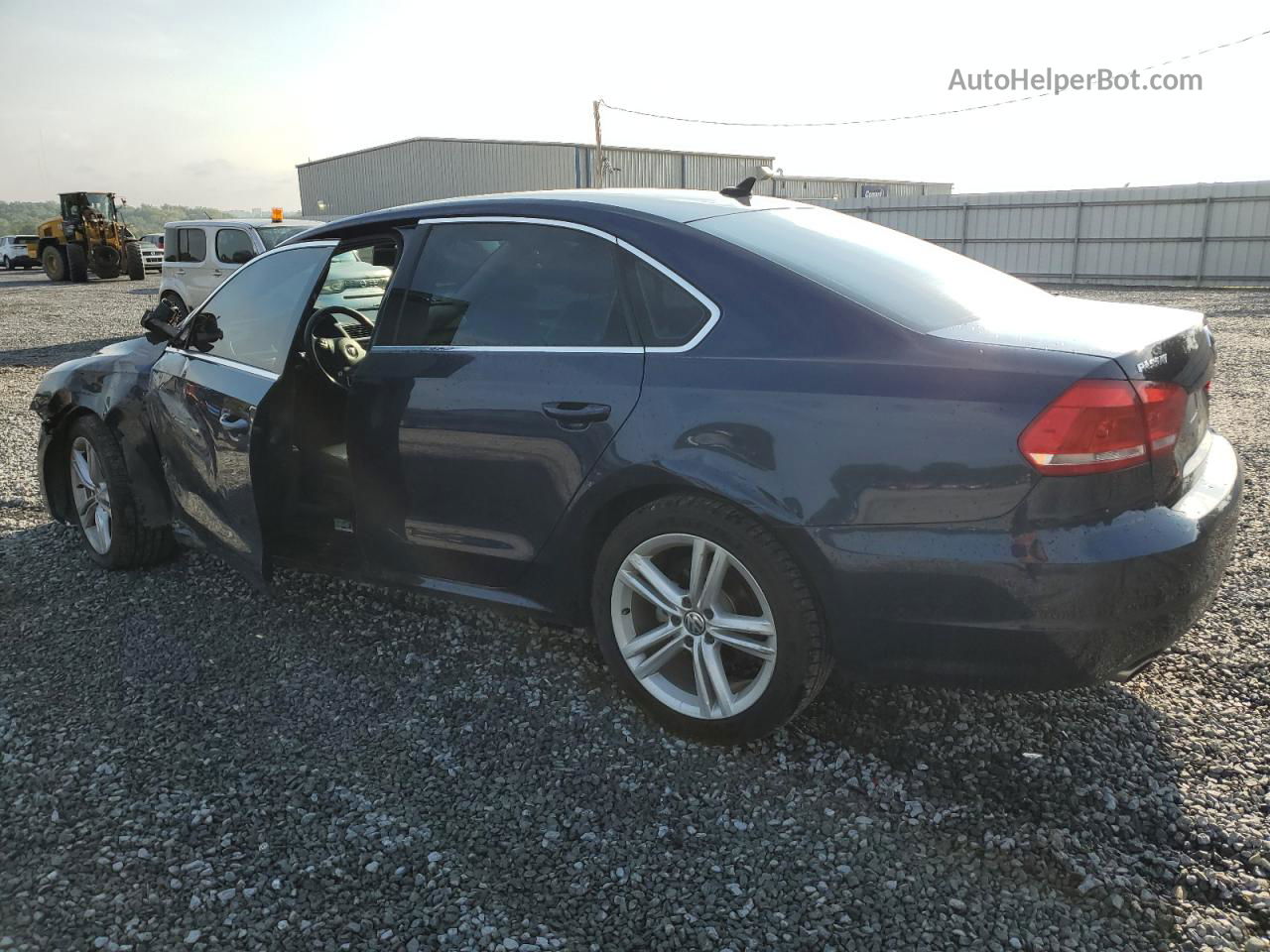 2014 Volkswagen Passat Se Blue vin: 1VWBT7A37EC040984