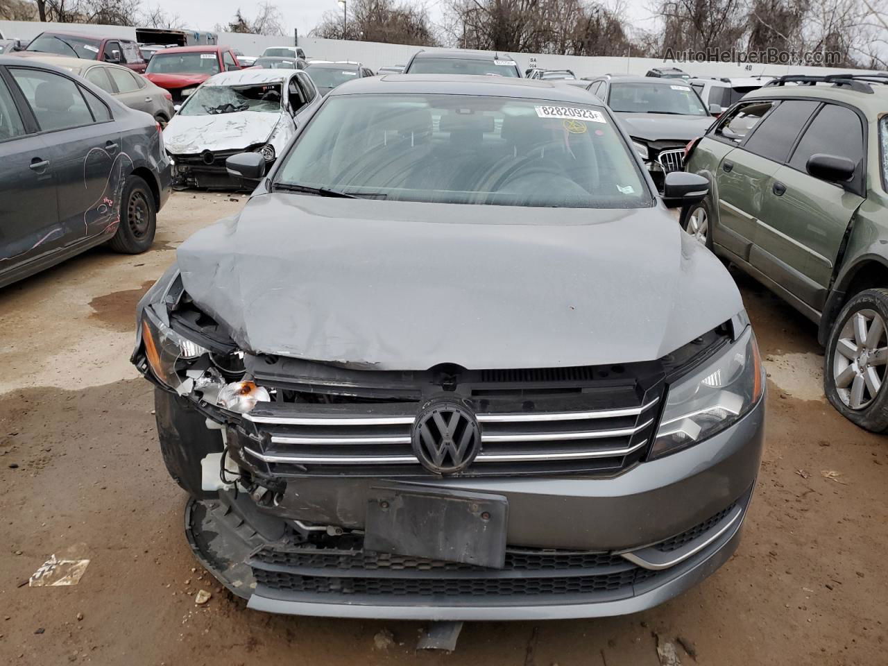 2014 Volkswagen Passat Se Gray vin: 1VWBT7A37EC048065