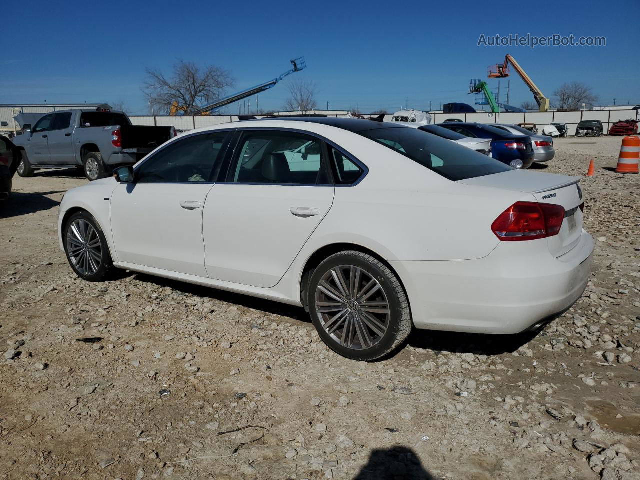 2015 Volkswagen Passat Se White vin: 1VWBT7A37FC048522