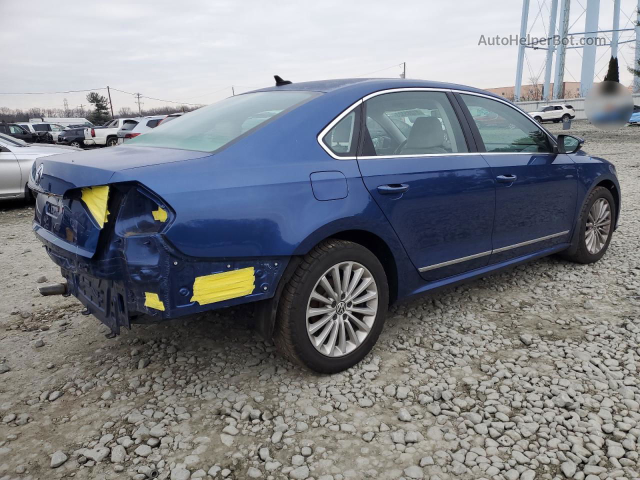 2016 Volkswagen Passat Se Blue vin: 1VWBT7A37GC052510