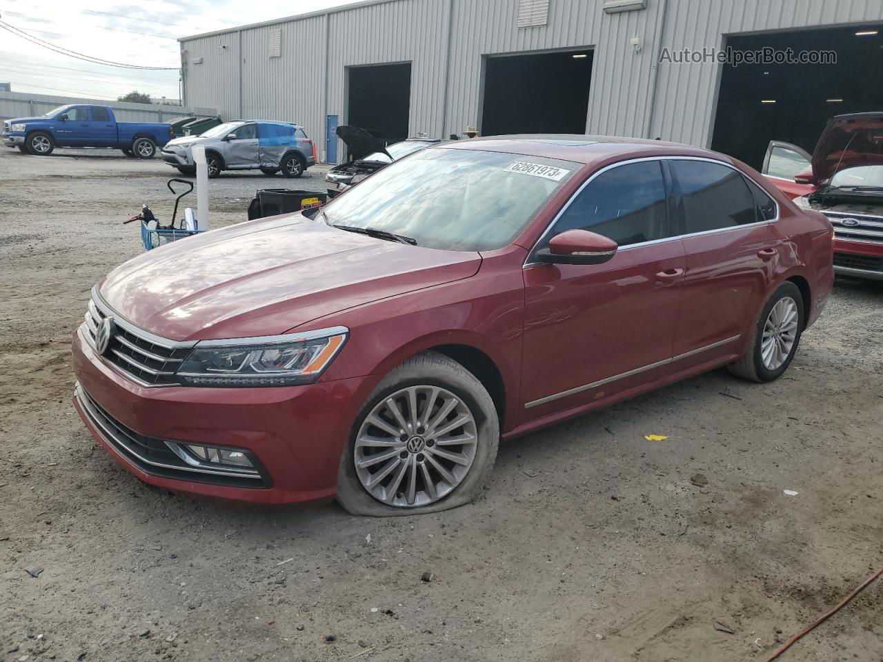 2017 Volkswagen Passat Se Темно-бордовый vin: 1VWBT7A37HC000666