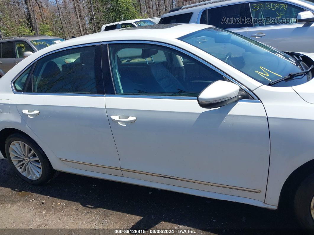 2017 Volkswagen Passat 1.8t Se White vin: 1VWBT7A37HC030542