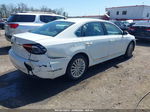 2017 Volkswagen Passat 1.8t Se White vin: 1VWBT7A37HC030542