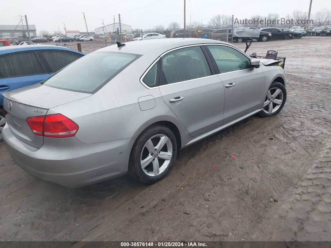 2014 Volkswagen Passat 1.8t Se Серый vin: 1VWBT7A38EC064405