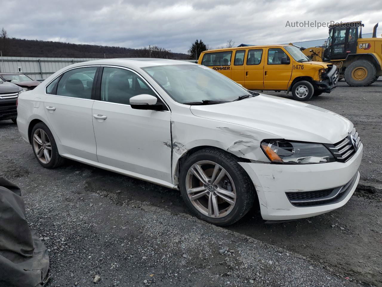 2014 Volkswagen Passat Se Белый vin: 1VWBT7A38EC089028