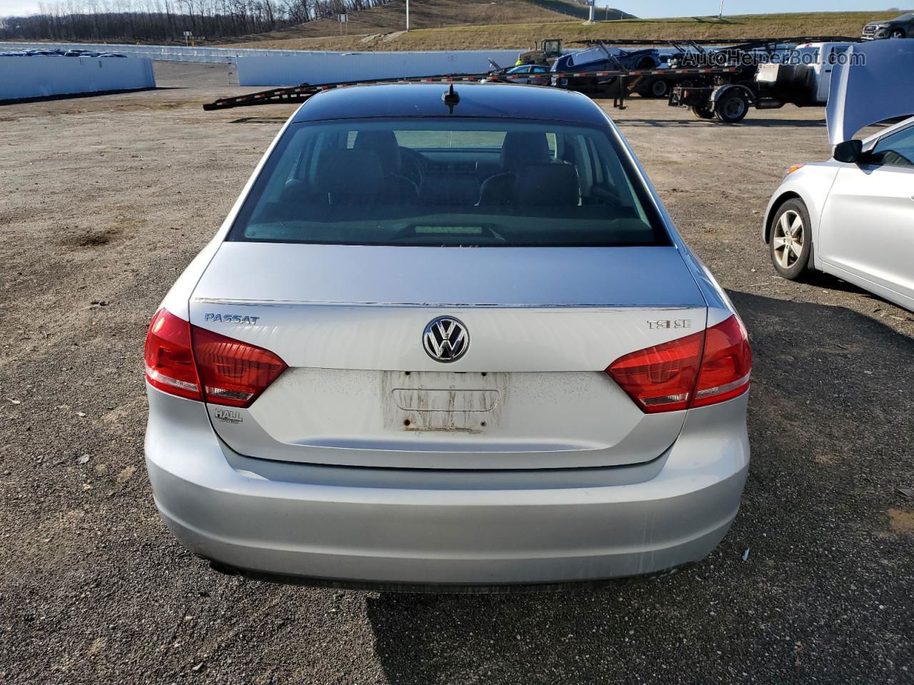 2015 Volkswagen Passat Se Серебряный vin: 1VWBT7A38FC070920