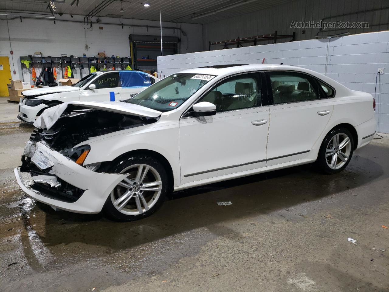 2015 Volkswagen Passat Se White vin: 1VWBT7A39FC004537