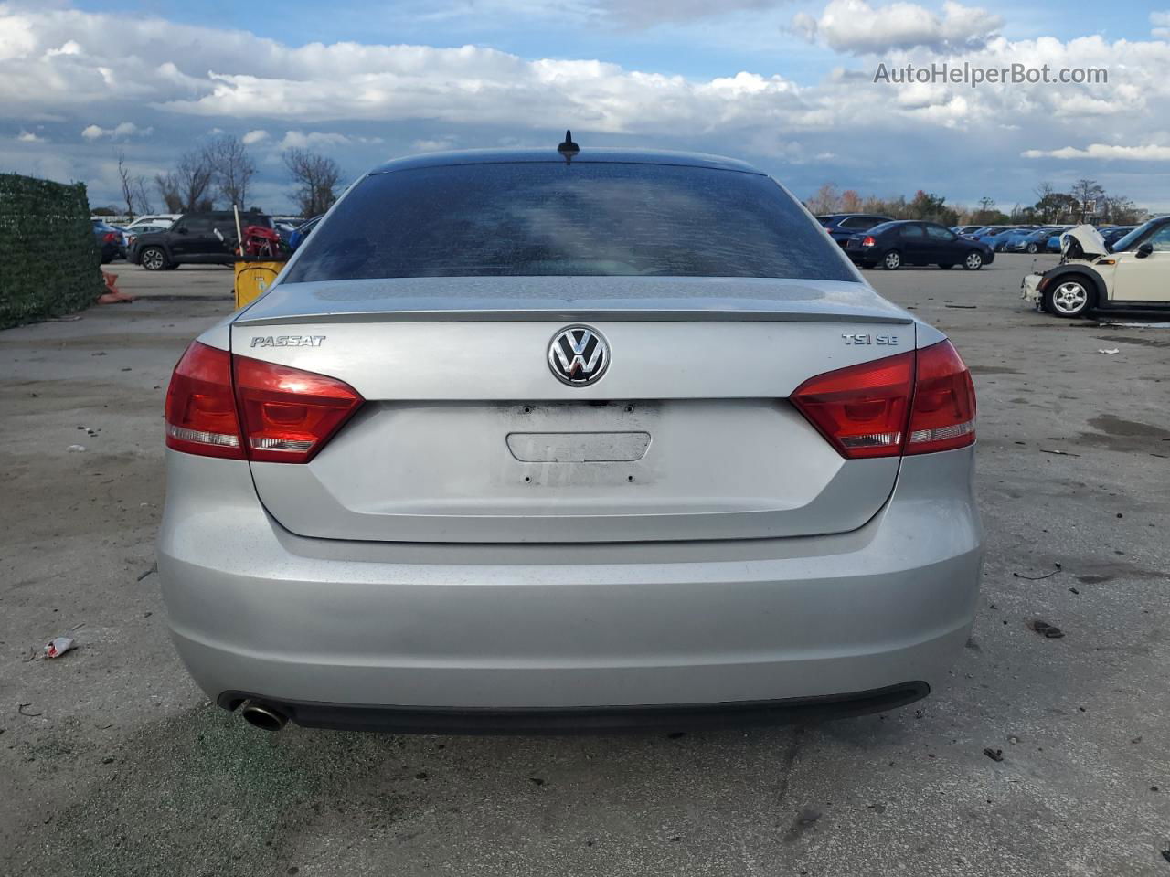 2015 Volkswagen Passat Se Серебряный vin: 1VWBT7A39FC065936