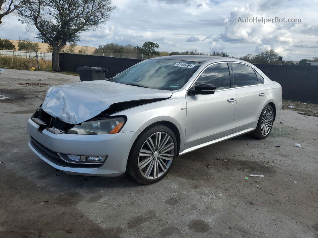 2015 Volkswagen Passat Se Silver vin: 1VWBT7A39FC065936