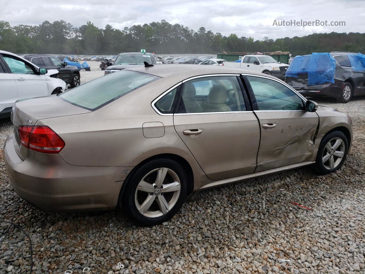 2015 Volkswagen Passat Se Tan vin: 1VWBT7A39FC070196