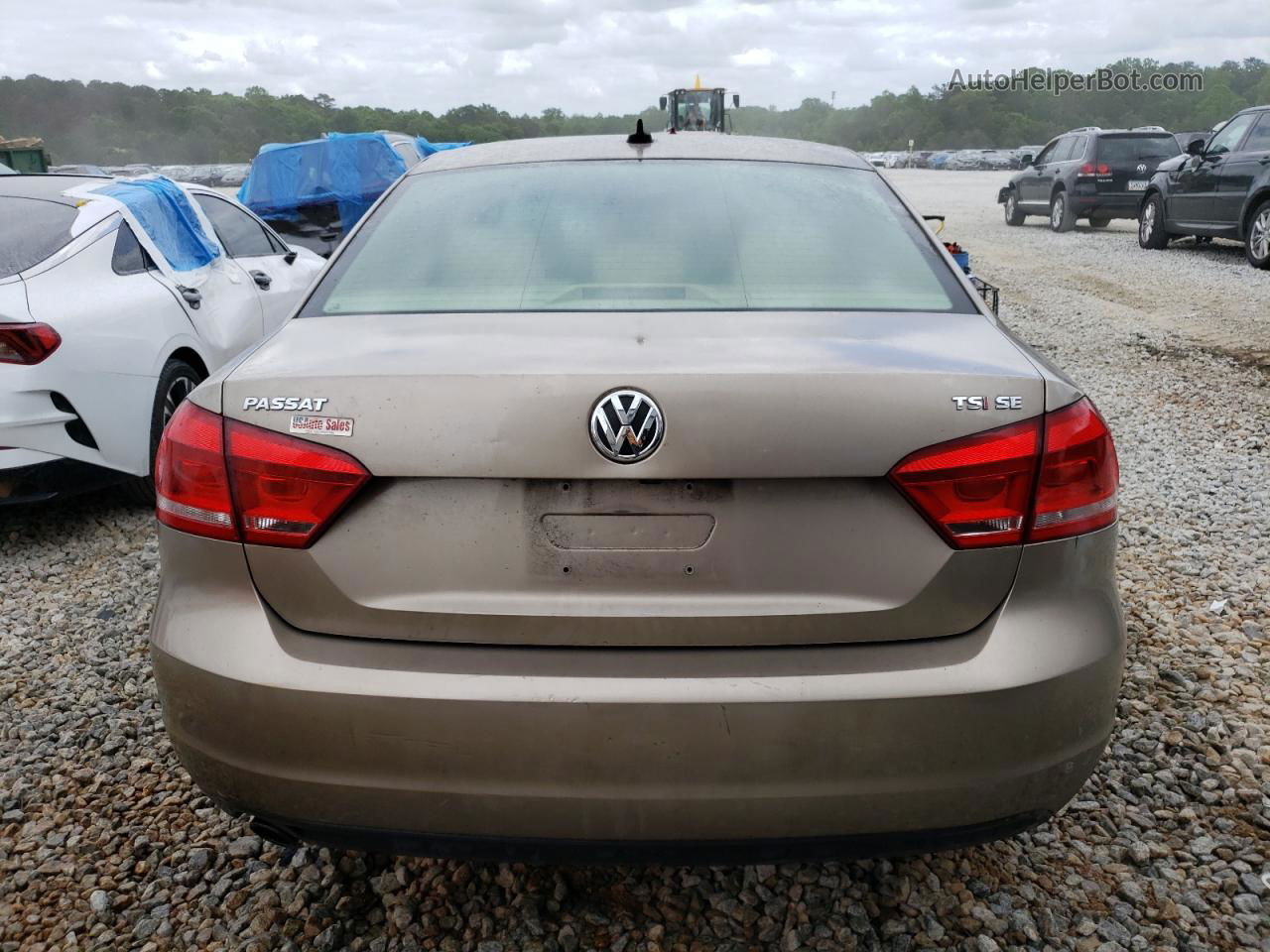 2015 Volkswagen Passat Se Tan vin: 1VWBT7A39FC070196