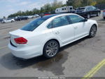 2015 Volkswagen Passat 1.8t Sport Белый vin: 1VWBT7A39FC109076