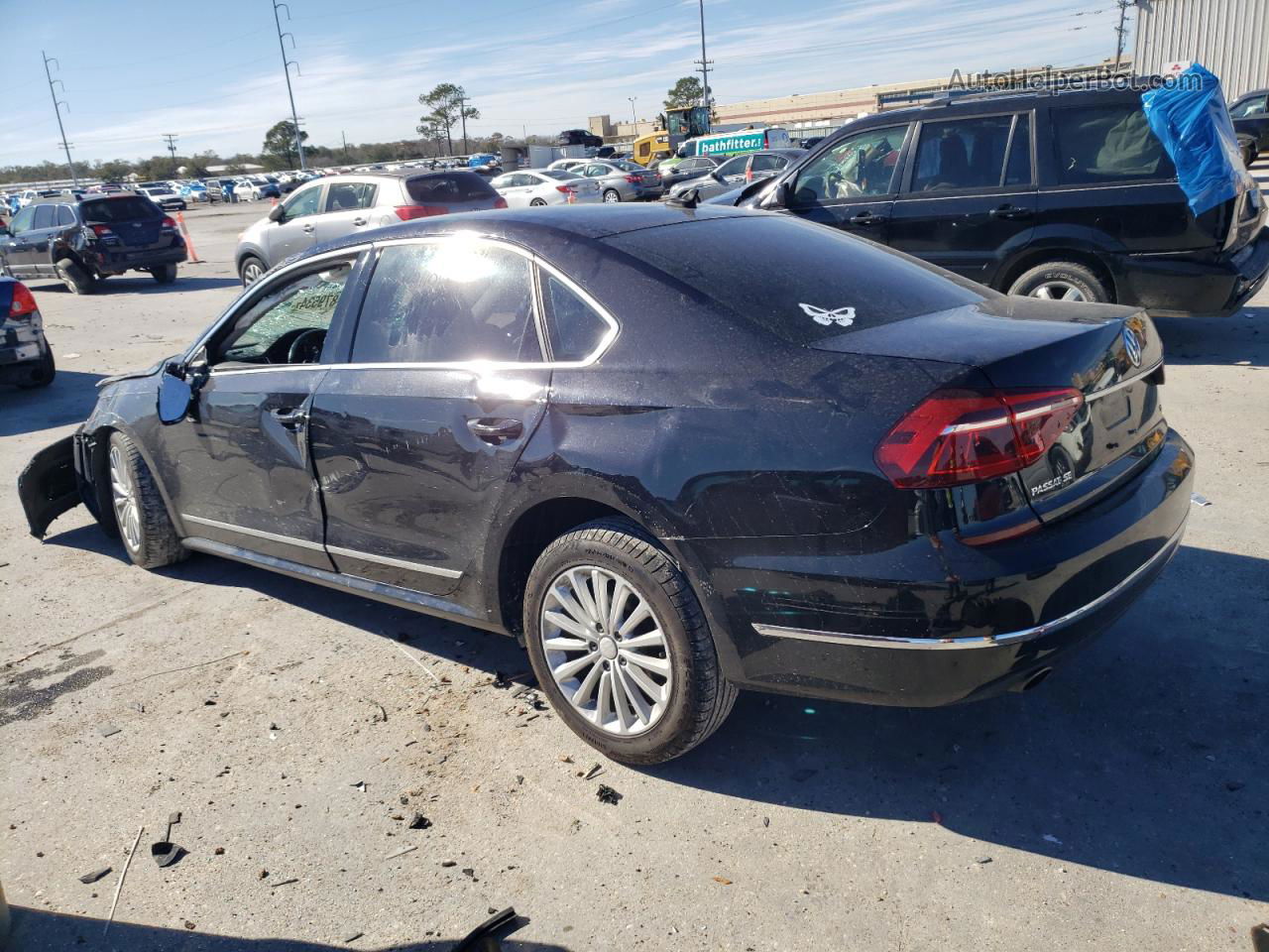 2017 Volkswagen Passat Se Черный vin: 1VWBT7A39HC012527