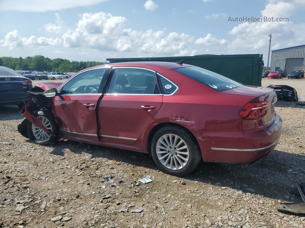 2017 Volkswagen Passat Se Red vin: 1VWBT7A39HC039923