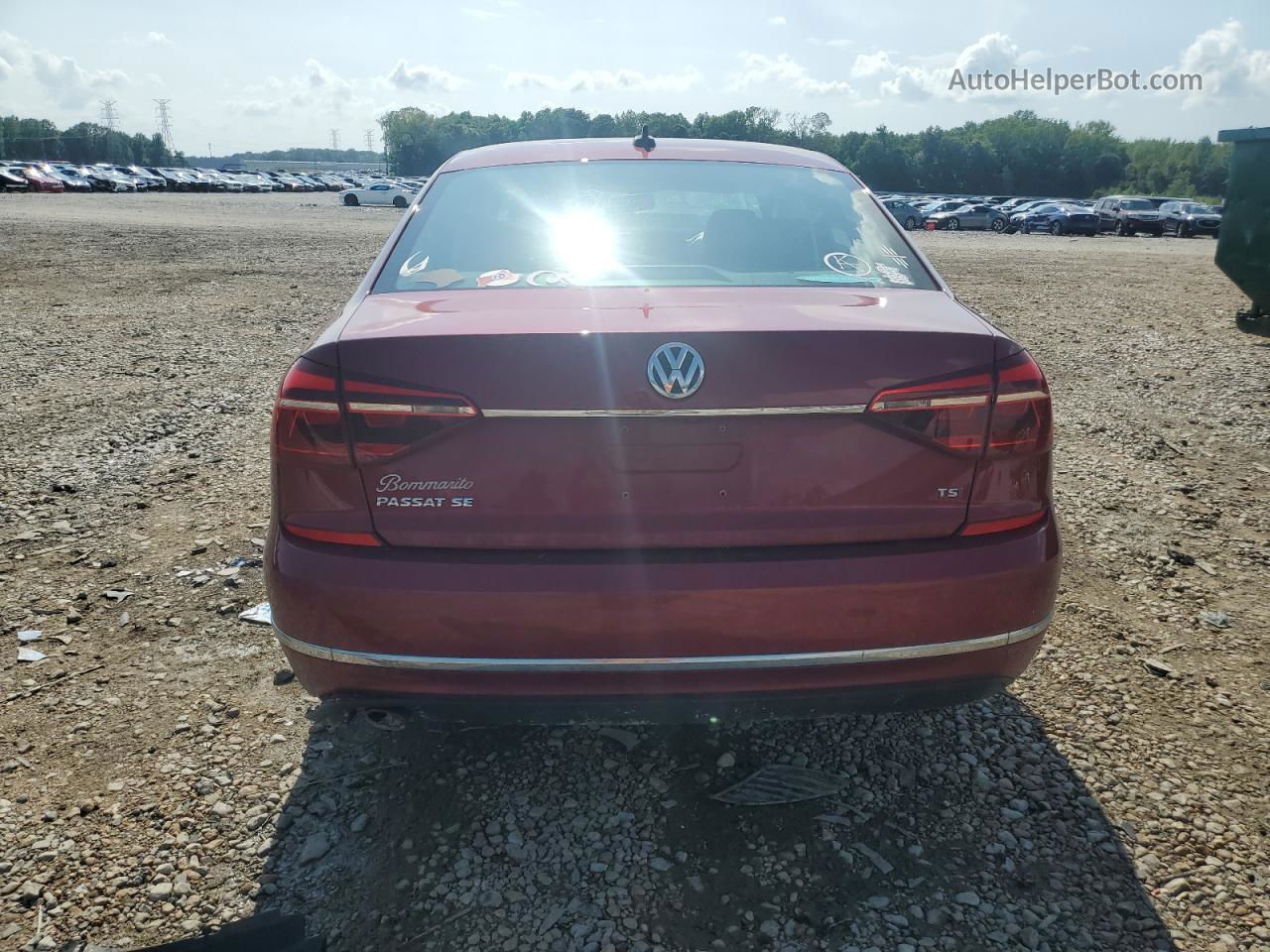 2017 Volkswagen Passat Se Red vin: 1VWBT7A39HC039923