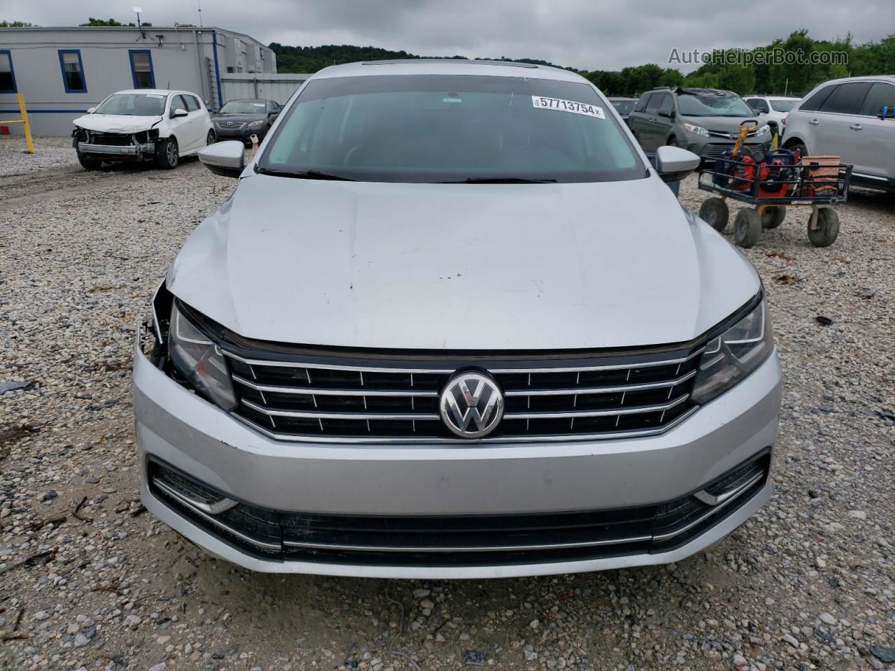 2017 Volkswagen Passat Se Silver vin: 1VWBT7A39HC056334