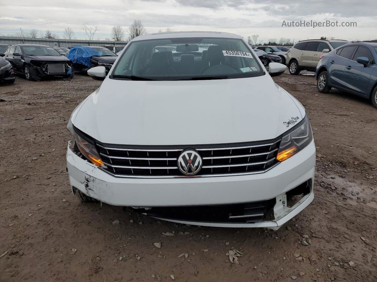 2017 Volkswagen Passat Se Белый vin: 1VWBT7A39HC075983