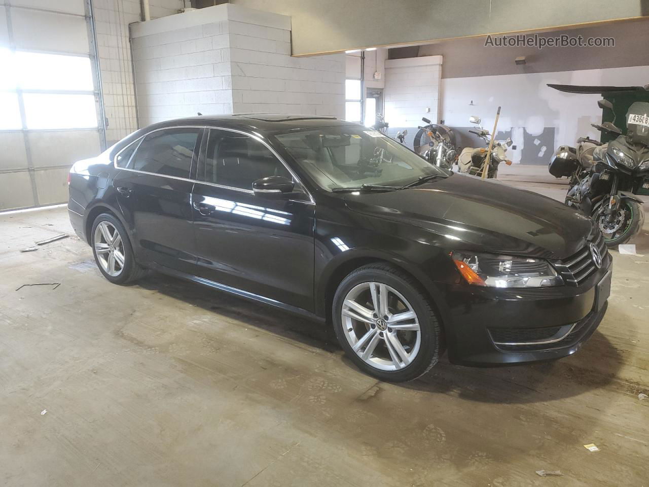 2014 Volkswagen Passat Se Black vin: 1VWBT7A3XEC072392