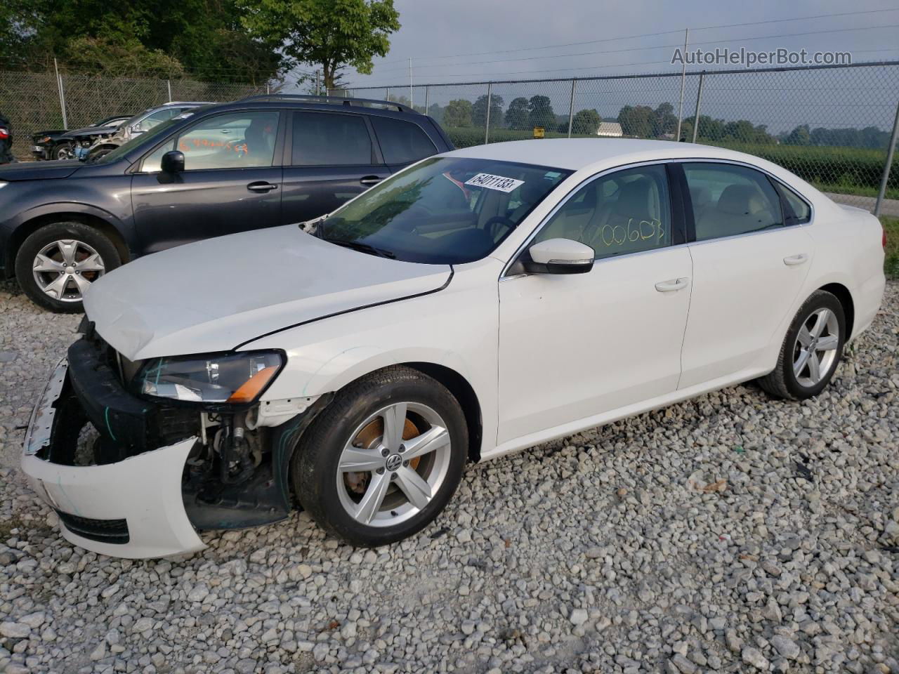 2014 Volkswagen Passat Se White vin: 1VWBT7A3XEC118609