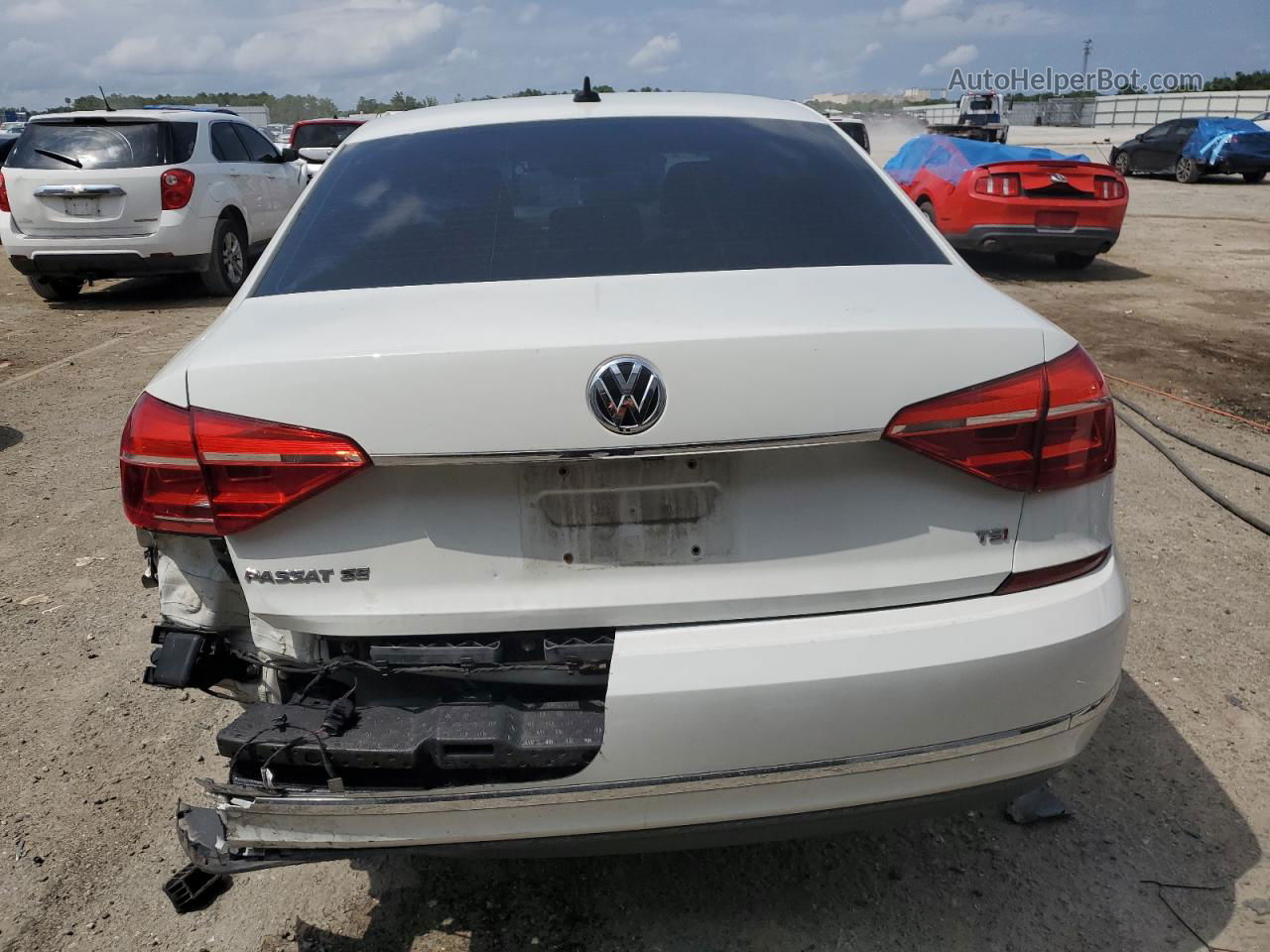 2016 Volkswagen Passat Se Белый vin: 1VWBT7A3XGC042800