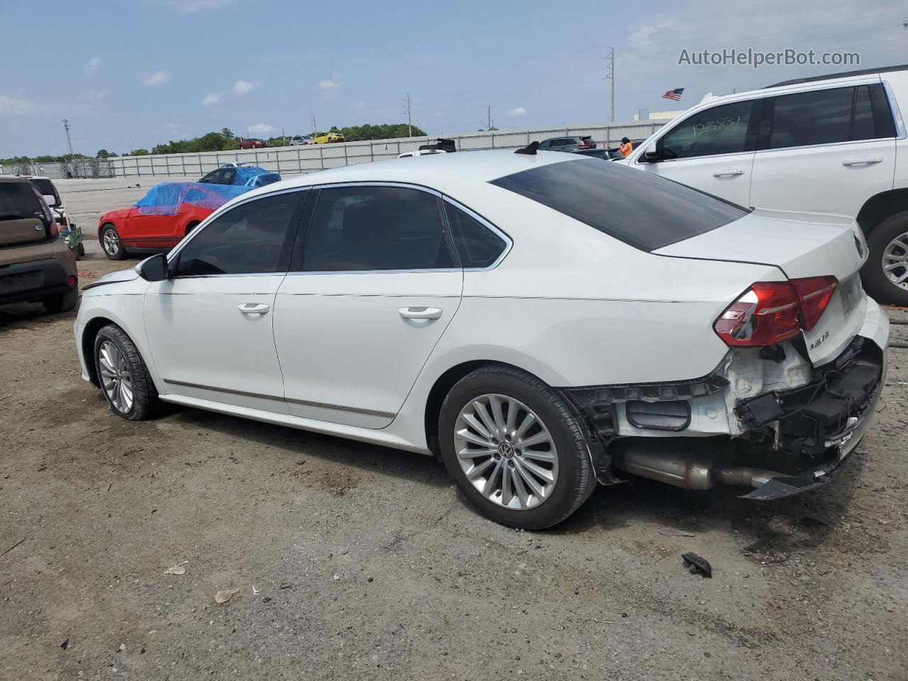 2016 Volkswagen Passat Se White vin: 1VWBT7A3XGC042800