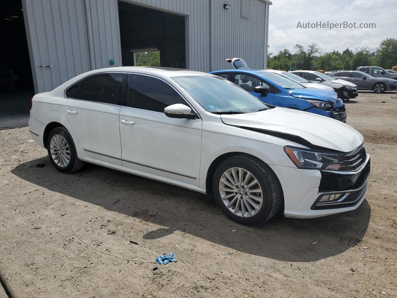 2016 Volkswagen Passat Se White vin: 1VWBT7A3XGC042800